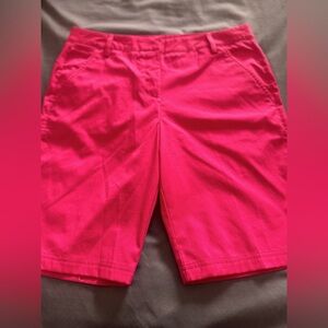 Puma Women's Pink Golf Shorts Bermuda Size 8 Hiking Sport Lifestyle